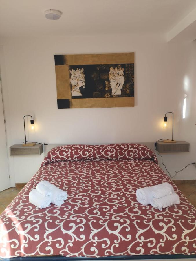 Tao House Apartment ตาออร์มินา ภายนอก รูปภาพ