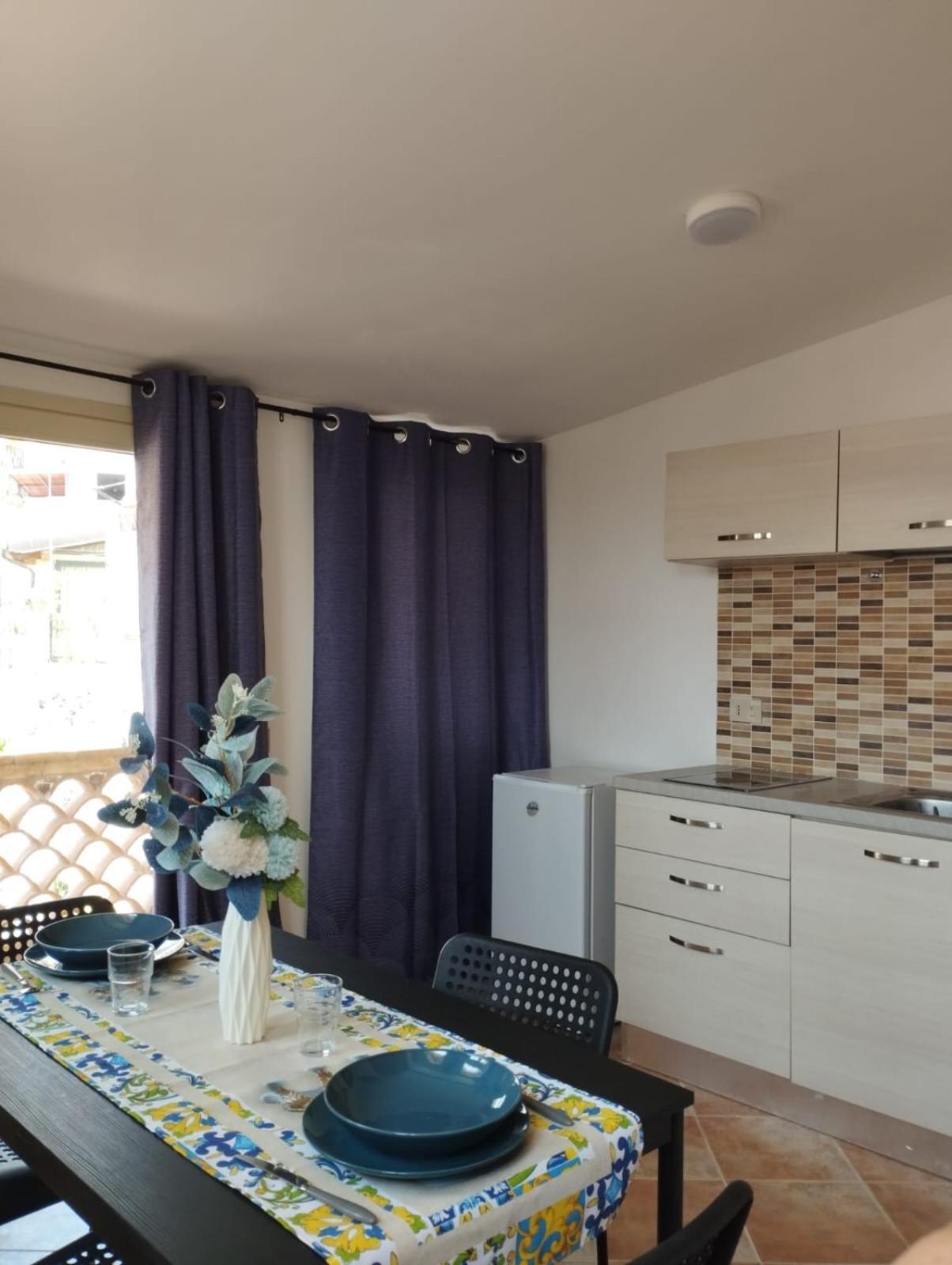 Tao House Apartment ตาออร์มินา ภายนอก รูปภาพ